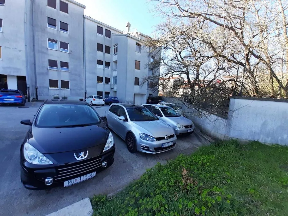 Apartman Edda **** Labin